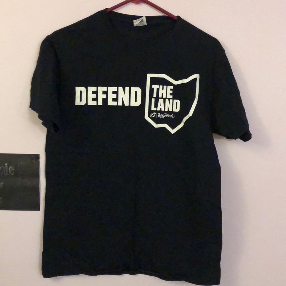 Cleveland Cavaliers Defend The Land NBA T-Shirt